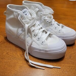 Adidas Nizzas White High-Top Platform Sneakers | EU 35.5
